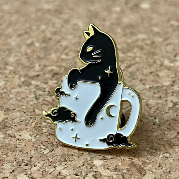 Mystic Black Cat Enamel Pin - Picture 1 of 5